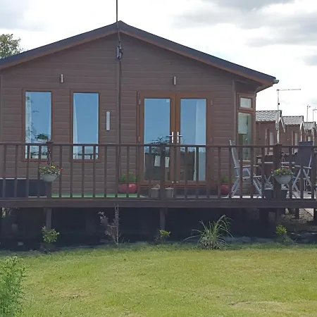 Kingfisher Lodge Felton  Exterior photo